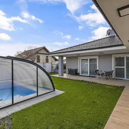 Cozy House In Σπίτι διακοπών *